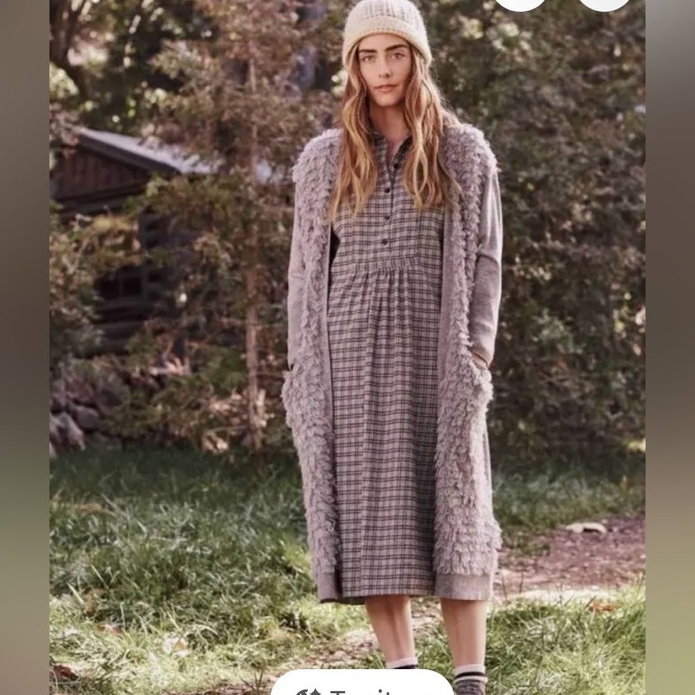 the GREAT Long Loop Cardigan Size 0